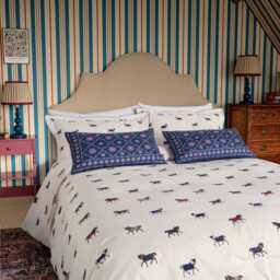 Joules Dressage Horses Double Duvet Cover Set, Creme & Multi - thumbnail 1