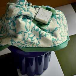 Land & Shore Rowallane Hand Towel, Green - thumbnail 2