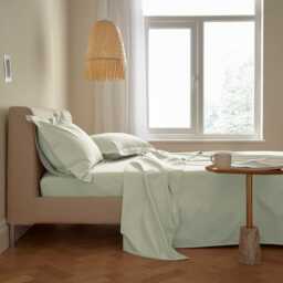By Bedeck 500 Thread Count Plain Dye Kingsize Flat Sheet, Sage - thumbnail 2