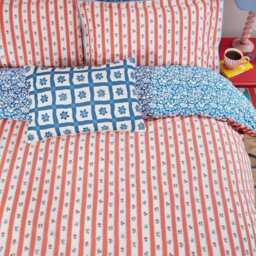 Land & Shore Quintin Stripe Kingsize Duvet Cover SET, Blue/Red - thumbnail 1