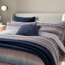 Bedeck of Belfast Stafford Cushion 50cm x 50cm, Navy & Red - thumbnail 2