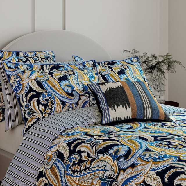 Bedeck of Belfast Kotana Double Duvet Cover Set, Navy - image 1