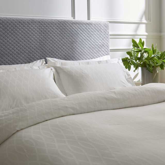 Bedeck of Belfast Fine Linens Ravello Double Duvet Cover Set, Chalk - image 1