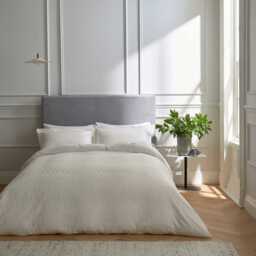 Bedeck of Belfast Fine Linens Ravello Double Duvet Cover Set, Chalk - thumbnail 2