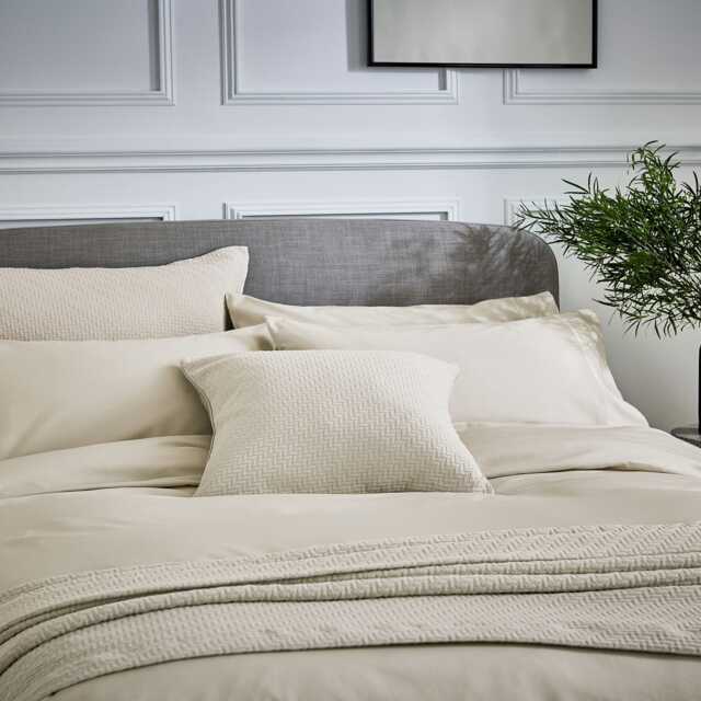Bedeck of Belfast Fine Linens Andaz Double Duvet Cover, Linen