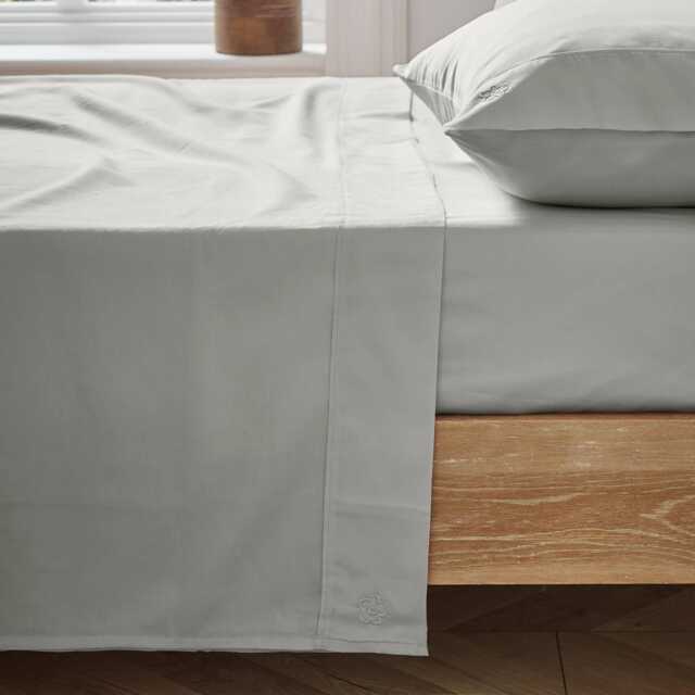 Ted Baker 250 Thread Count Plain Dye Double Flat Sheet, Silver