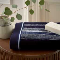 Bedeck of Belfast Imara Bath Sheet, Navy - thumbnail 2