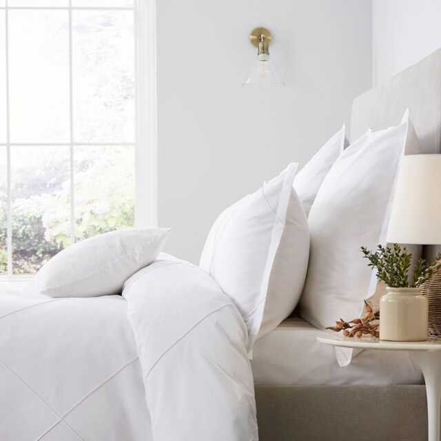 Murmur Cora Kingsize Duvet Cover, White - image 1