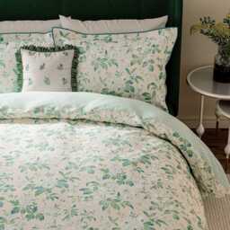 V&A Briar Bloom Single Duvet Cover SET, Green - thumbnail 1