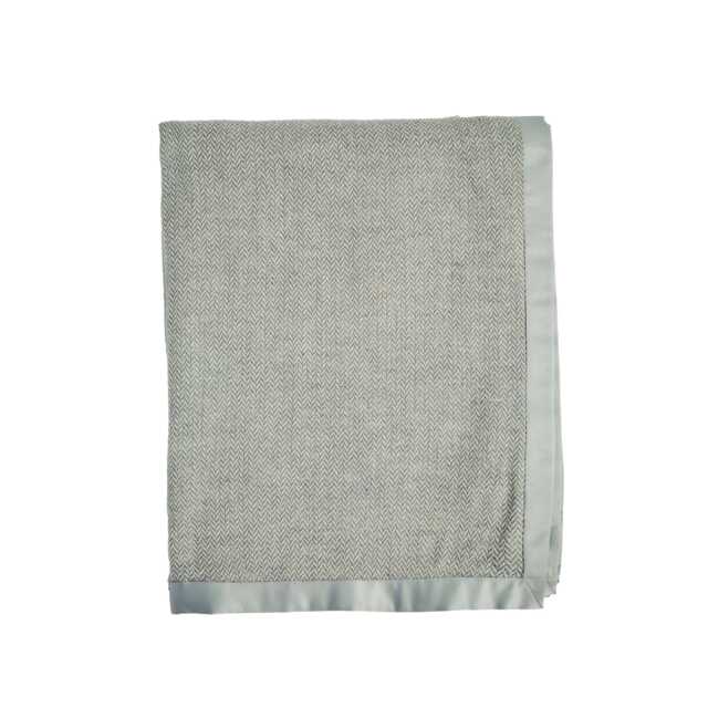Bedeck of Belfast Amalia Throw, White/Silver - image 1