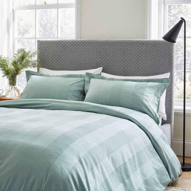 Bedeck of Belfast Fine Linens Serra Double Duvet Cover SET, Celadon - image 1