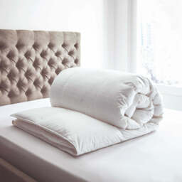 Bedeck of Belfast Hungarian Down Double 10.5 Tog Duvet - thumbnail 1