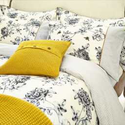 Joules Bedding, Imogen Kingsize Duvet Cover, Cream - thumbnail 2