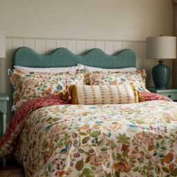 Sanderson x National Trust Birds & Berries Single Duvet Cover SET, Rowan Berry - thumbnail 1