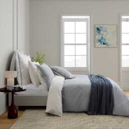 Bedeck of Belfast Mallory Double Duvet Cover Set, White/Navy - thumbnail 2