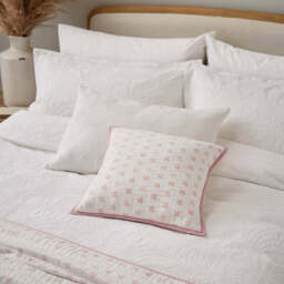 Murmur Iris Double Duvet Cover, White - thumbnail 2
