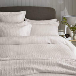 Sanderson Hampton Trellis Throw, White - thumbnail 2