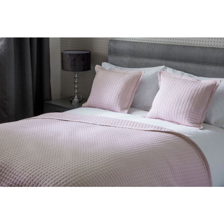 Crompton Quilted Throw - Powder Pink - 150cm x 200cm - image 1