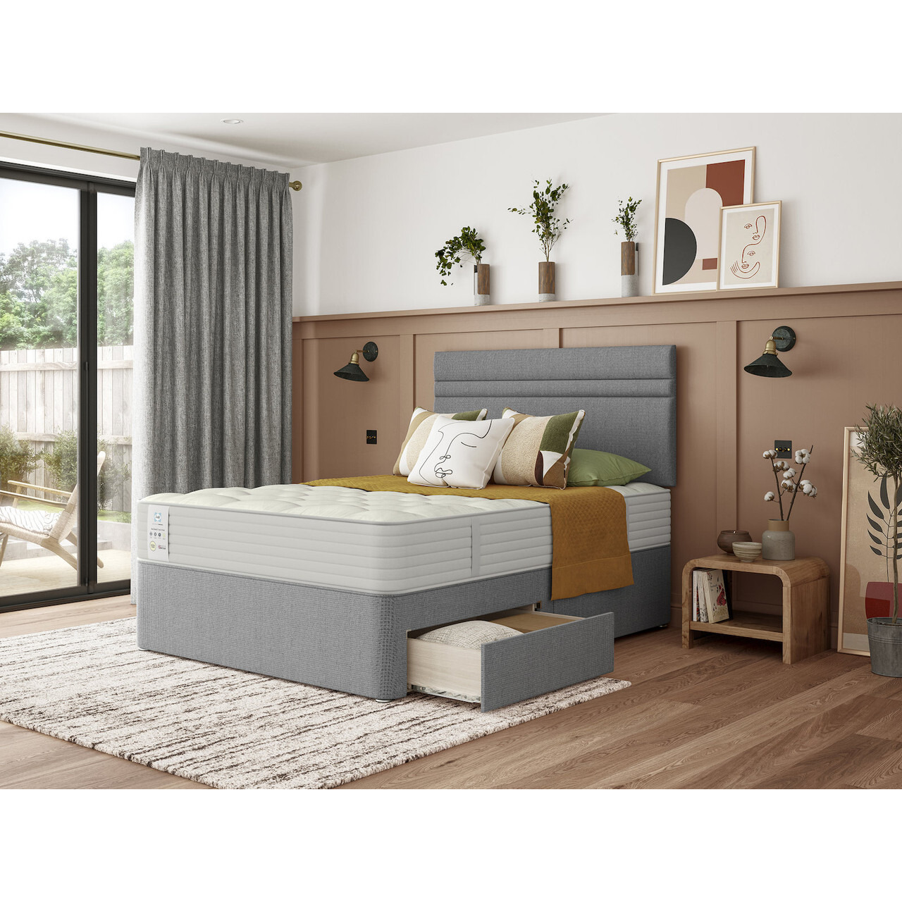 Sealy Auckland Firm Support Divan Bed Set - image 1