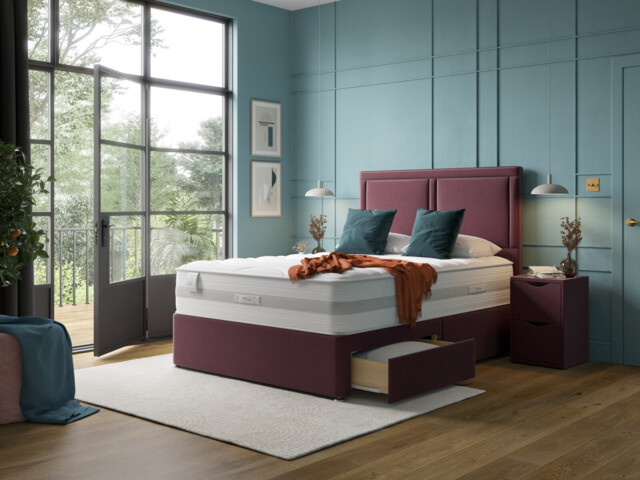 Slumberland Response Latex Ultimate Divan Bed Set - image 1