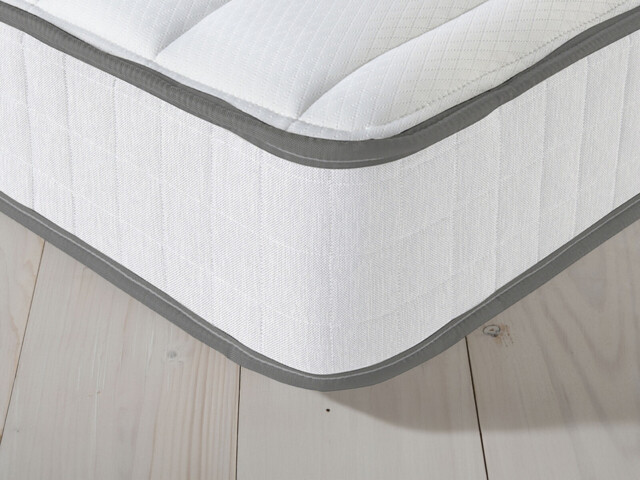 Silentnight Healthy Growth Junior Mattress