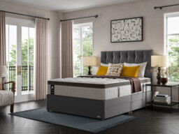 Sealy Bronte Posturepedic Divan Bed Set On Glides - thumbnail 1