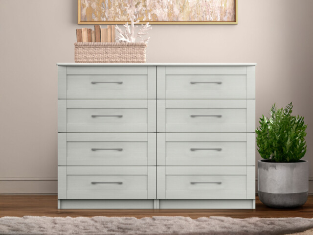 Landale 4+4 Drawer Chest Of Drawers - image 1