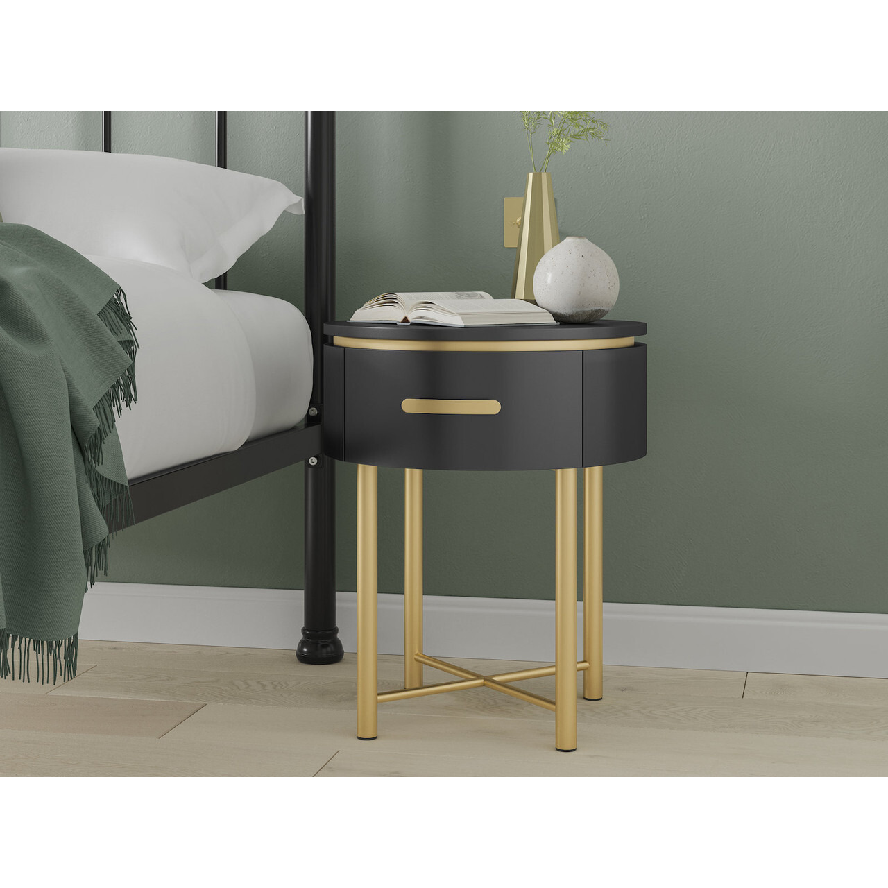 Camilo Bedside Table