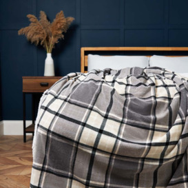 Luxury Warm Check Throw with Sherpa, Grey - thumbnail 1