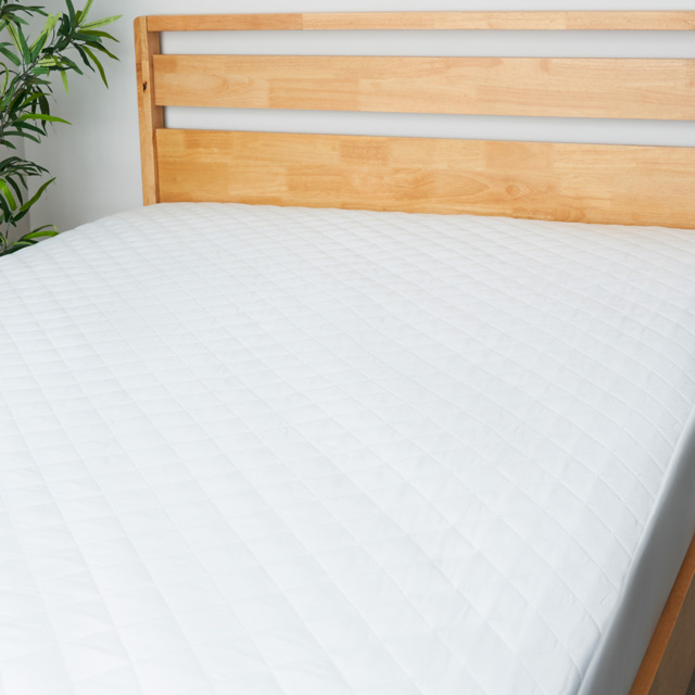 Anti-Bac and Anti-Allergy Mattress Protector Single, White - image 1