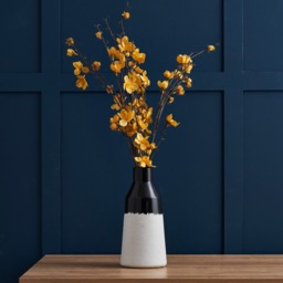 Bottle Shape Ceramic Vase, Black - thumbnail 3