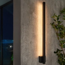 Lionel Outdoor LED Linear Wall Light, Black - thumbnail 3