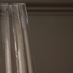 Tulip Glass Vase, Clear - thumbnail 5