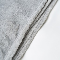 Microfleece Throw, Silver - thumbnail 5