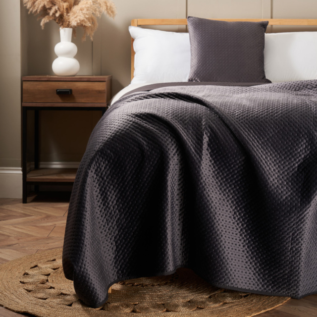 Liso Bedspread, Grey - image 1
