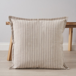 Martha Cushion, Natural