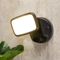 Wilson Single 10 Watt LED Outdoor Flood Light, Black - thumbnail 4
