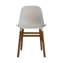 Normann Copenhagen Form Chair - Warm Grey - Walnut Legs Shell Colour: Warm Grey, Leg Colour: Walnut - thumbnail 2