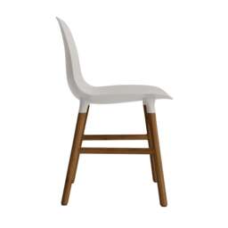 Normann Copenhagen Form Chair - Warm Grey - Walnut Legs Shell Colour: Warm Grey, Leg Colour: Walnut - thumbnail 3