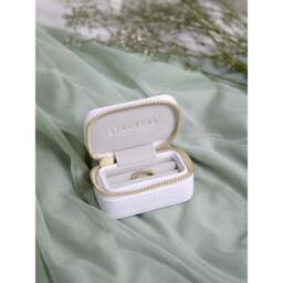Stackers Faux Leather Ring Box - Pebble White Colour: Pebble White - thumbnail 2