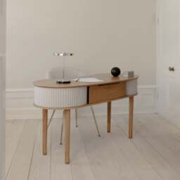 Umage Audacious Desk - Oak - Sterling Colour: Sterling - thumbnail 4