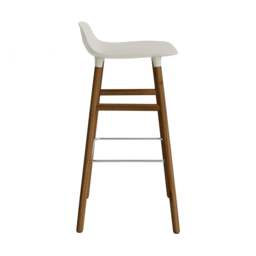 Normann Copenhagen Form Barstool - Wood - 75cm - Light Grey - Walnut Legs Shell Colour: Light Grey, Leg Colour: Walnut - thumbnail 3