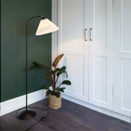 Halo Design Medina Floor Light - White/Black - thumbnail 2