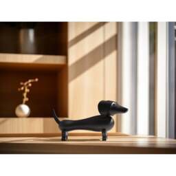 Kay Bojesen Pind the Dog Figurine - Limited Edition - Small - Dark Stained Oak - thumbnail 2