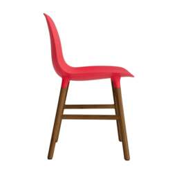 Normann Copenhagen Form Chair - Bright Red - Walnut Legs Shell Colour: Bright Red, Leg Colour: Walnut - thumbnail 3