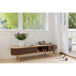 Umage Audacious TV Bench - Oak - Hazelnut Colour: Hazelnut - thumbnail 5