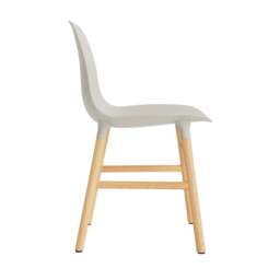 Normann Copenhagen Form Chair - Light Grey - Oak Legs Shell Colour: Light Grey, Leg Colour: Oak - thumbnail 3