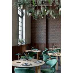 Umage Comfort Circle Dining Table - Rippled - Oak - thumbnail 6
