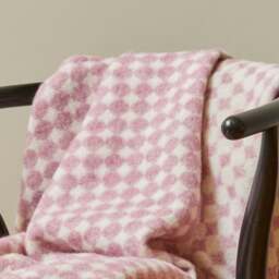 Tweedmill Textiles Pure New Wool Reversible Jacquard Spot Throw - Mulberry - 200cm x 130cm - thumbnail 5