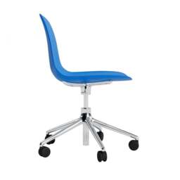Normann Copenhagen Form Chair Swivel - 5 Wheel - Gas Lift - Aluminium Legs Shell Colour: Bright Blue, Leg Colour: Aluminium - thumbnail 3